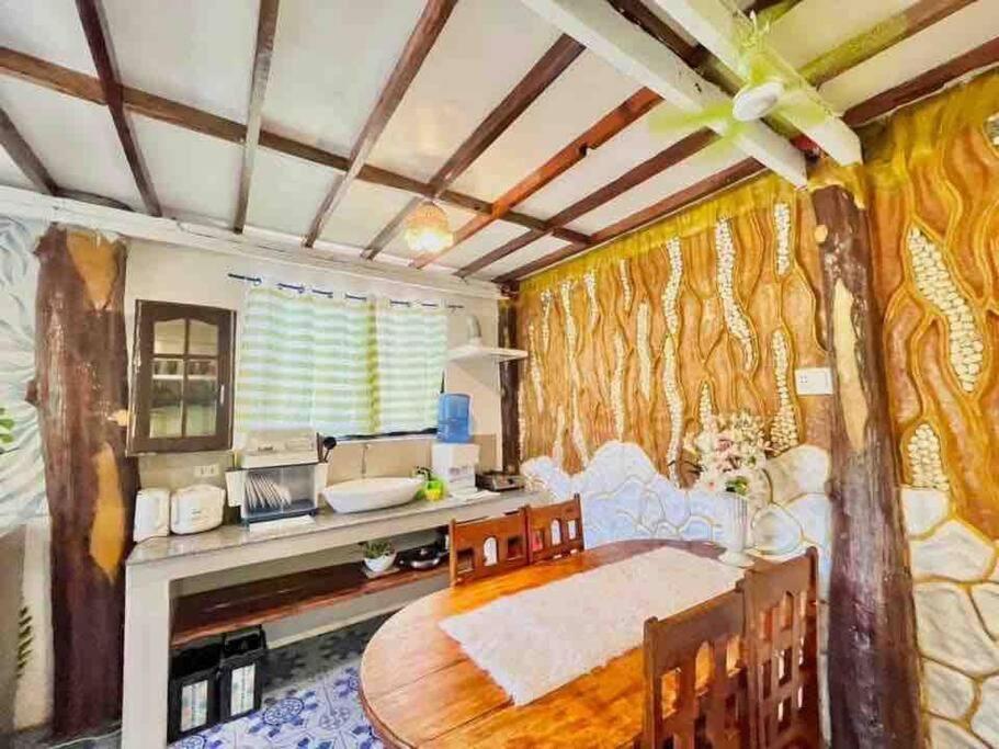 Precious Homestay Burgos  Luaran gambar